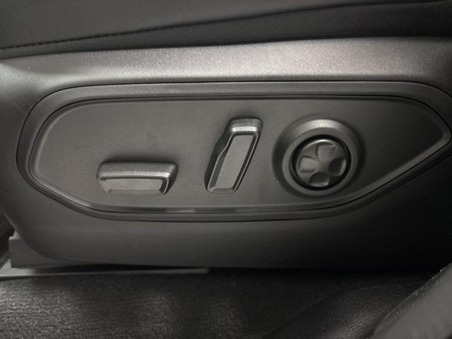 new 2025 Jeep Grand Cherokee car, priced at $47,036