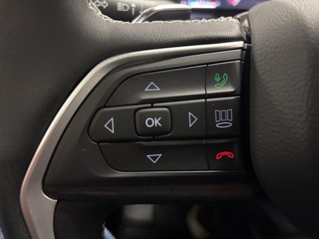 new 2025 Jeep Grand Cherokee car, priced at $47,036