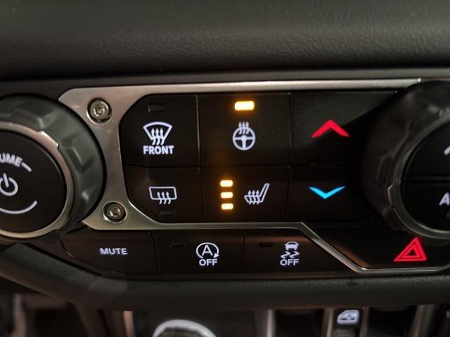 used 2024 Jeep Gladiator car, priced at $44,000