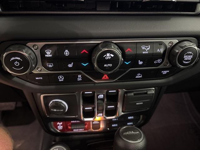 used 2024 Jeep Gladiator car, priced at $44,000