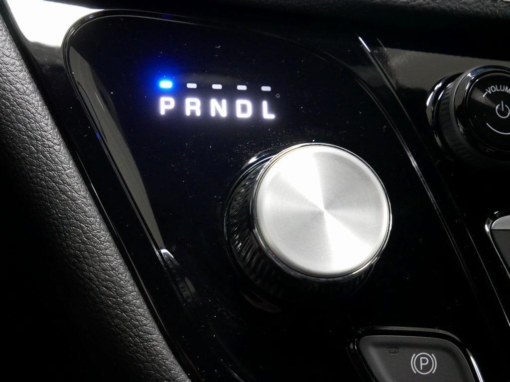 new 2026 Chrysler Pacifica car, priced at $43,374