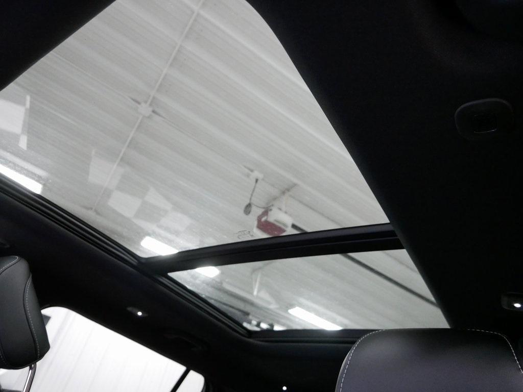 new 2025 Jeep Grand Cherokee L car, priced at $43,523