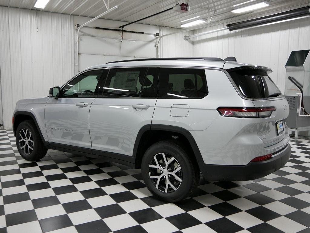 new 2025 Jeep Grand Cherokee L car, priced at $43,523