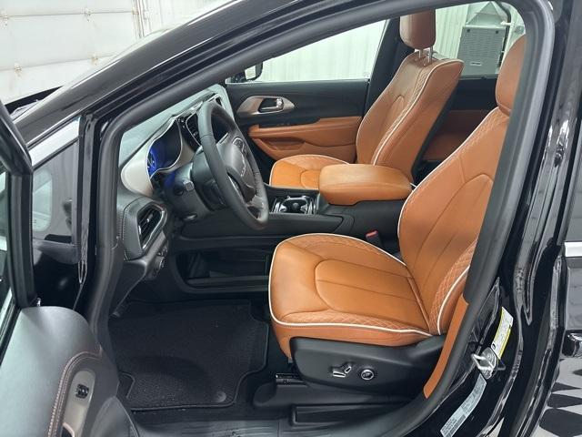 new 2026 Chrysler Pacifica car, priced at $54,545