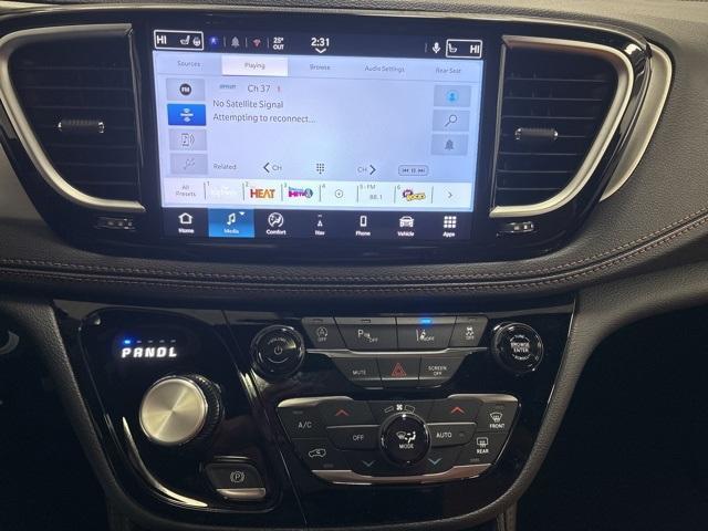 new 2026 Chrysler Pacifica car, priced at $54,545