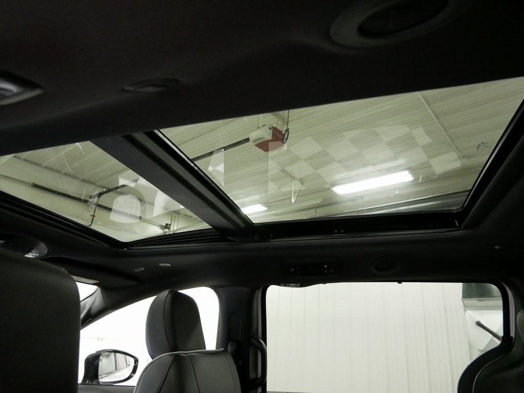 new 2026 Chrysler Pacifica car, priced at $47,993