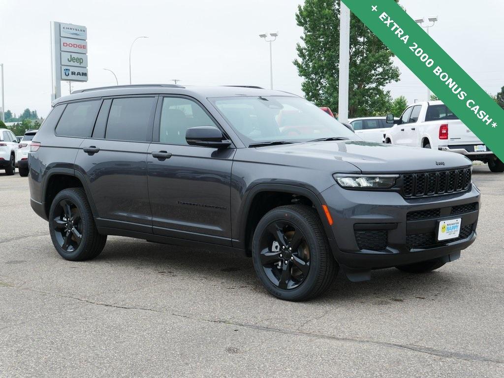 new 2025 Jeep Grand Cherokee L car, priced at $41,552