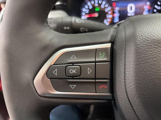 new 2025 Jeep Compass car, priced at $24,990