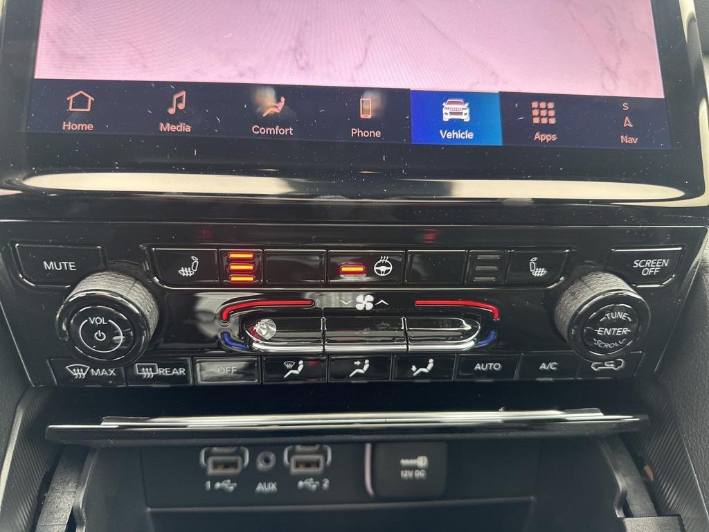 new 2025 Jeep Grand Cherokee car, priced at $44,654