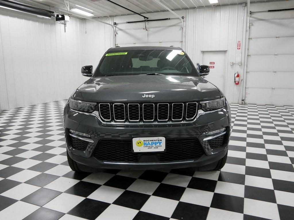 new 2024 Jeep Grand Cherokee car, priced at $39,740