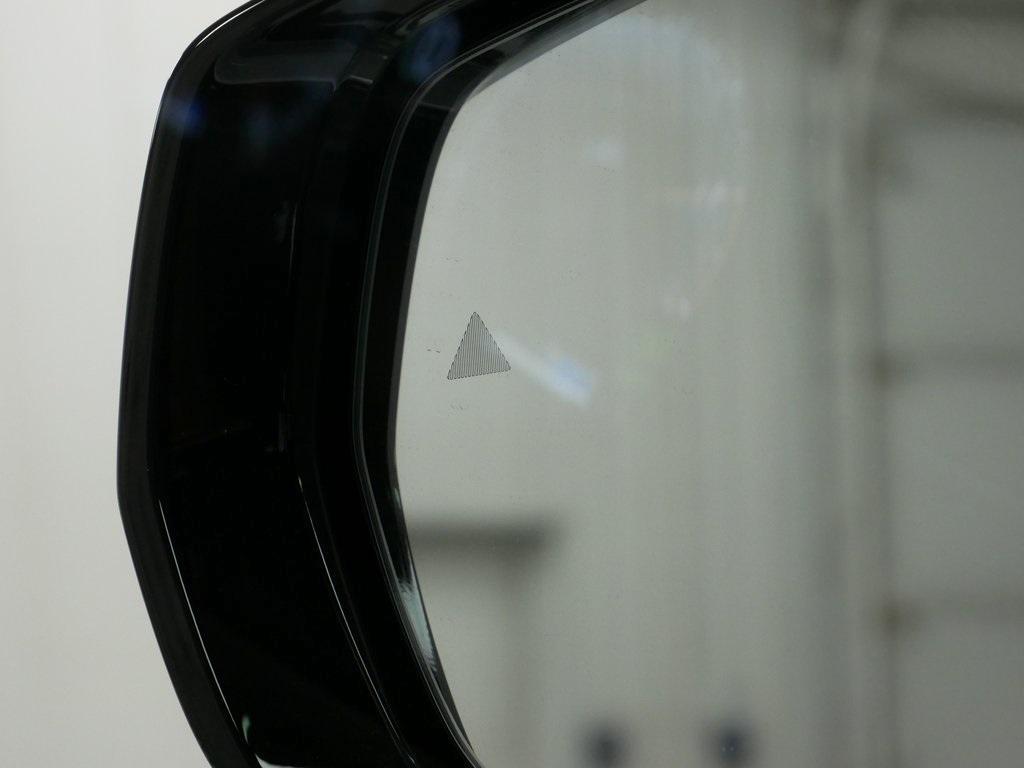 new 2025 Jeep Grand Cherokee car, priced at $42,654