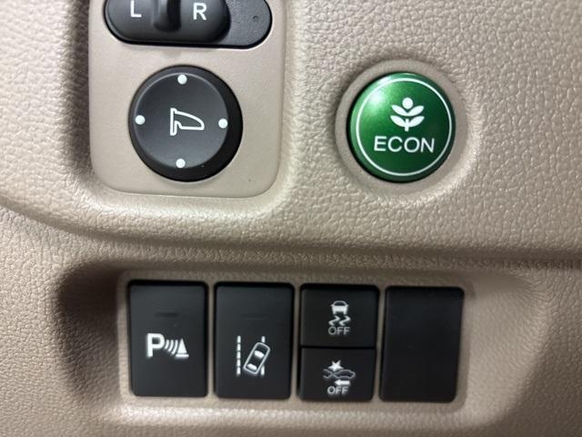 used 2018 Honda Pilot car, priced at $16,998