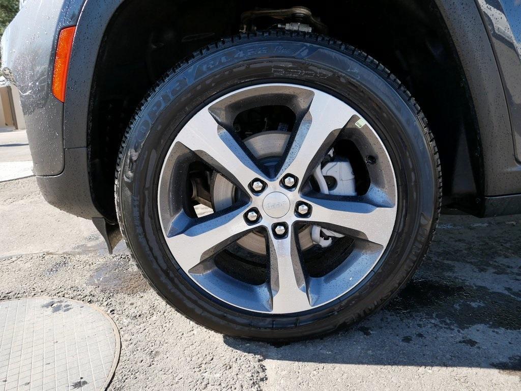 new 2025 Jeep Grand Cherokee car, priced at $42,930