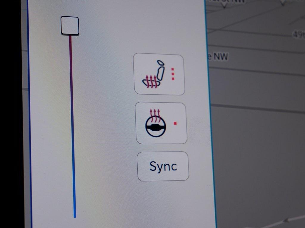 new 2025 Jeep Grand Cherokee car, priced at $42,930