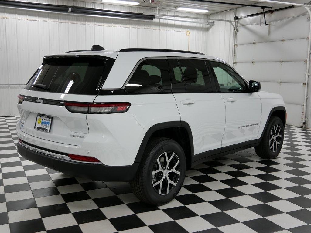 new 2025 Jeep Grand Cherokee car, priced at $44,134