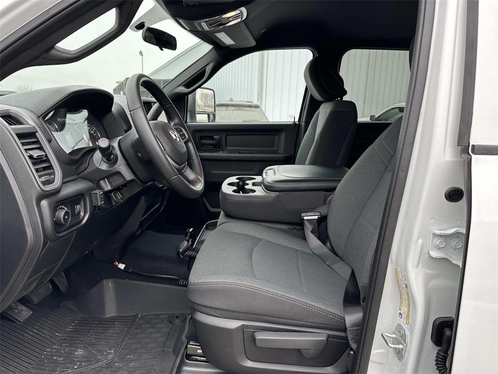 new 2024 Ram 2500 car, priced at $66,406