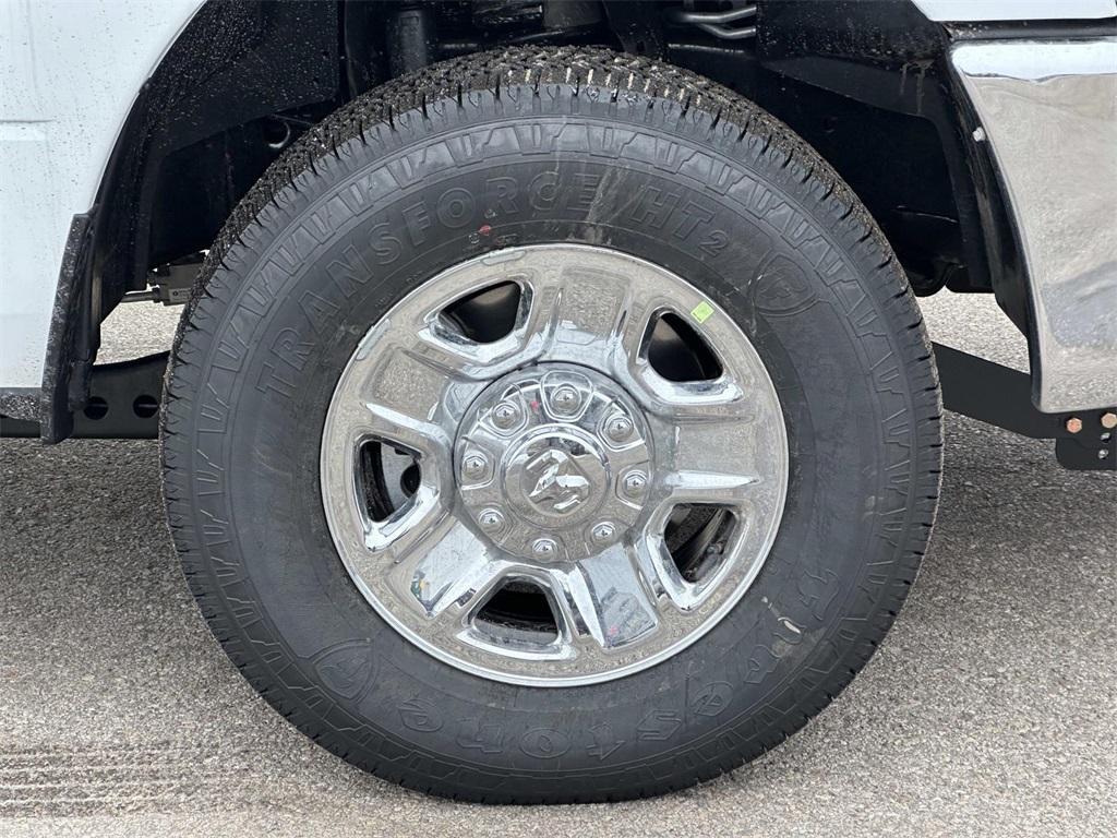 new 2024 Ram 2500 car, priced at $66,406