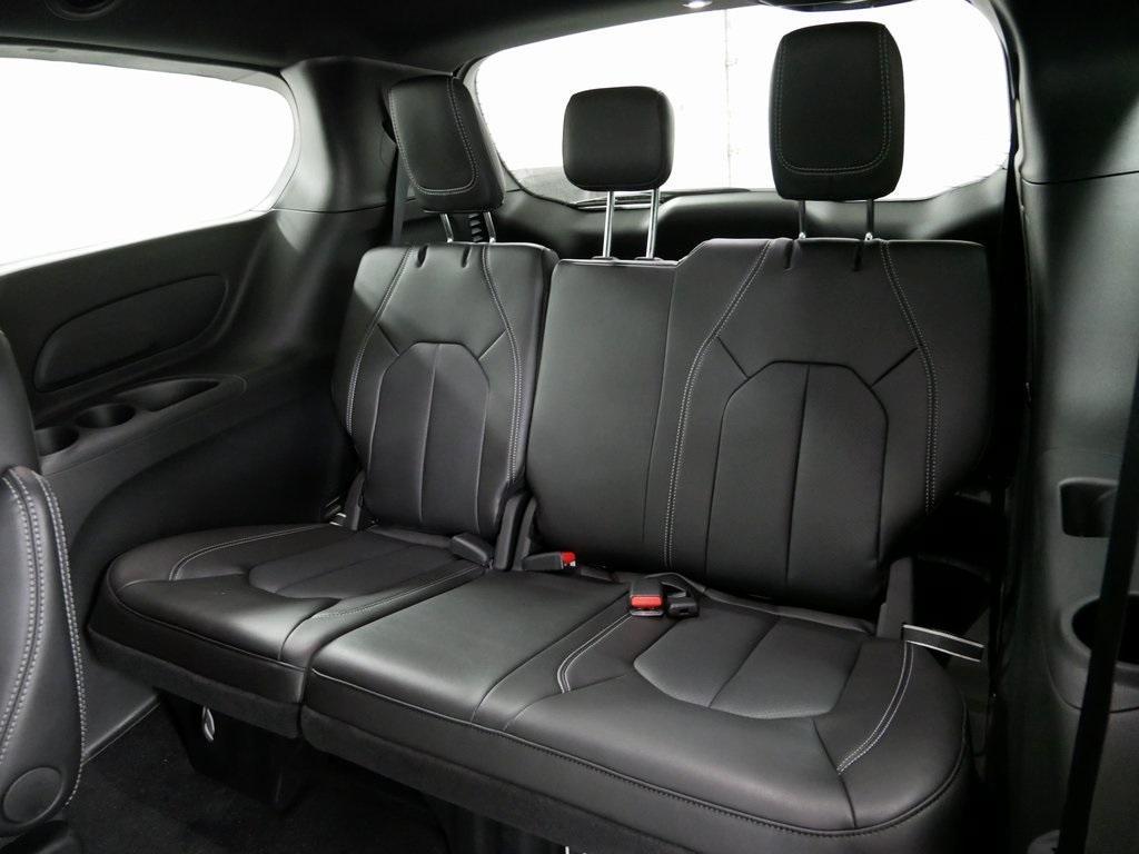 new 2026 Chrysler Pacifica car, priced at $43,374