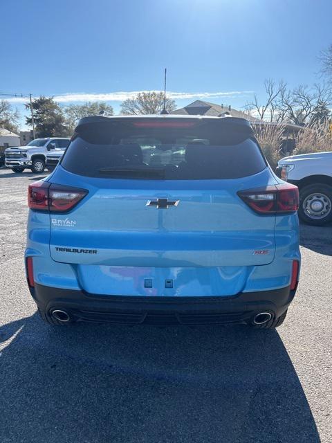 new 2025 Chevrolet TrailBlazer car, priced at $27,499