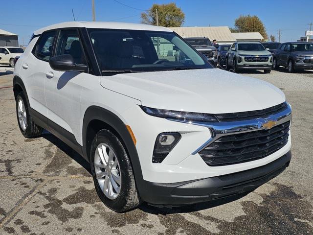 new 2025 Chevrolet TrailBlazer car, priced at $24,499