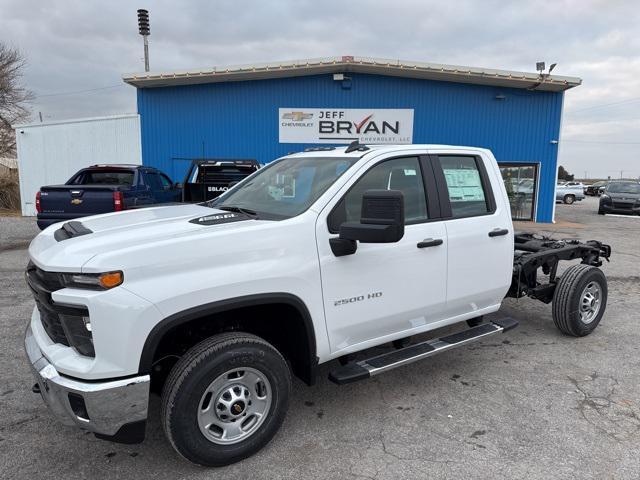 new 2025 Chevrolet Silverado 2500 car, priced at $48,999