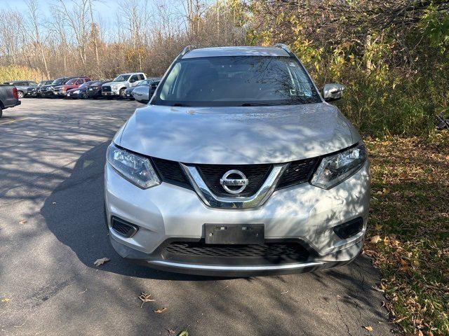 used 2016 Nissan Rogue car, priced at $16,200