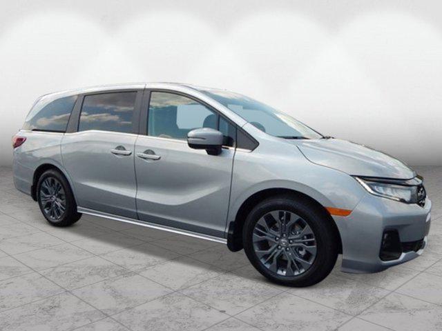 new 2025 Honda Odyssey car, priced at $48,005