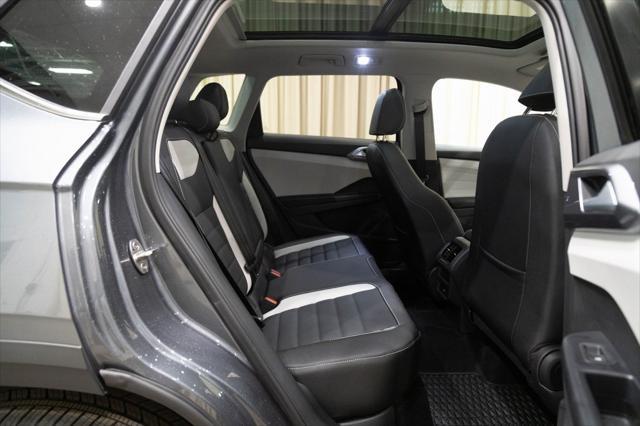 new 2025 Volkswagen Taos car, priced at $36,298