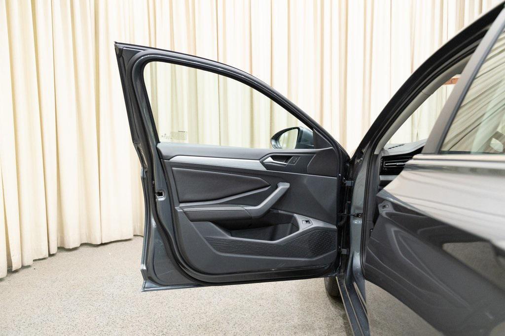 new 2025 Volkswagen Jetta car, priced at $23,986