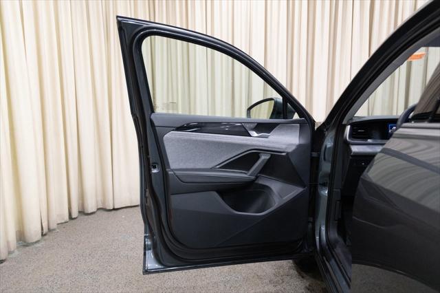 new 2025 Volkswagen Tiguan car, priced at $32,051