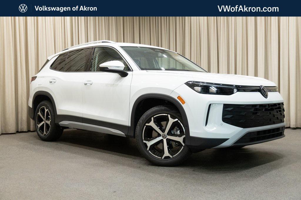 new 2025 Volkswagen Tiguan car, priced at $35,487