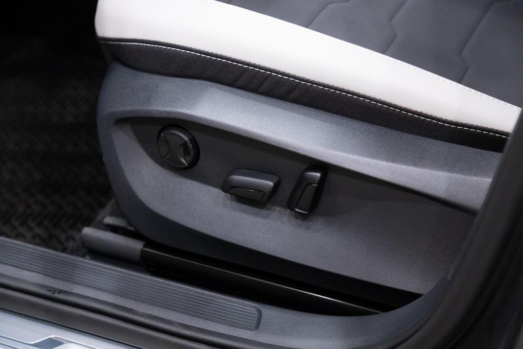 new 2026 Volkswagen Taos car, priced at $34,347