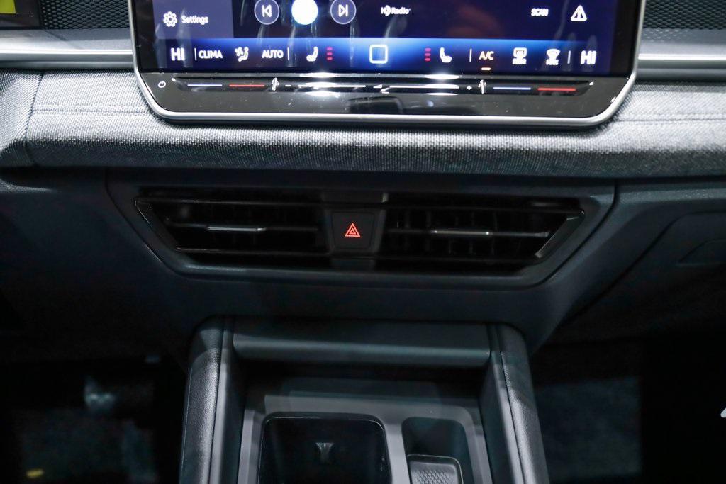 new 2026 Volkswagen Tiguan car, priced at $34,385