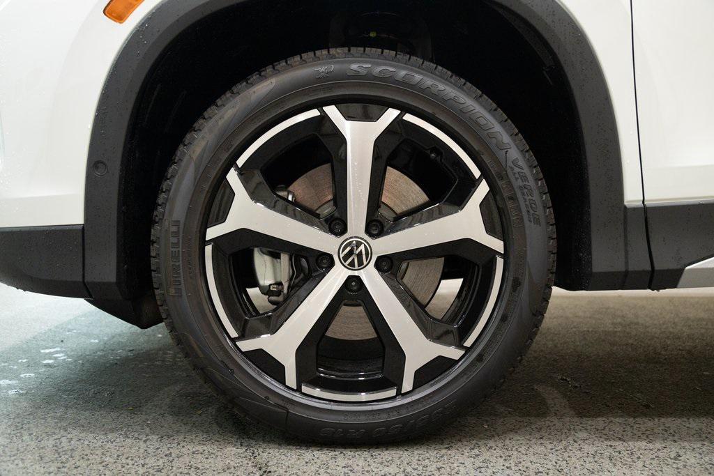new 2025 Volkswagen Tiguan car, priced at $34,761
