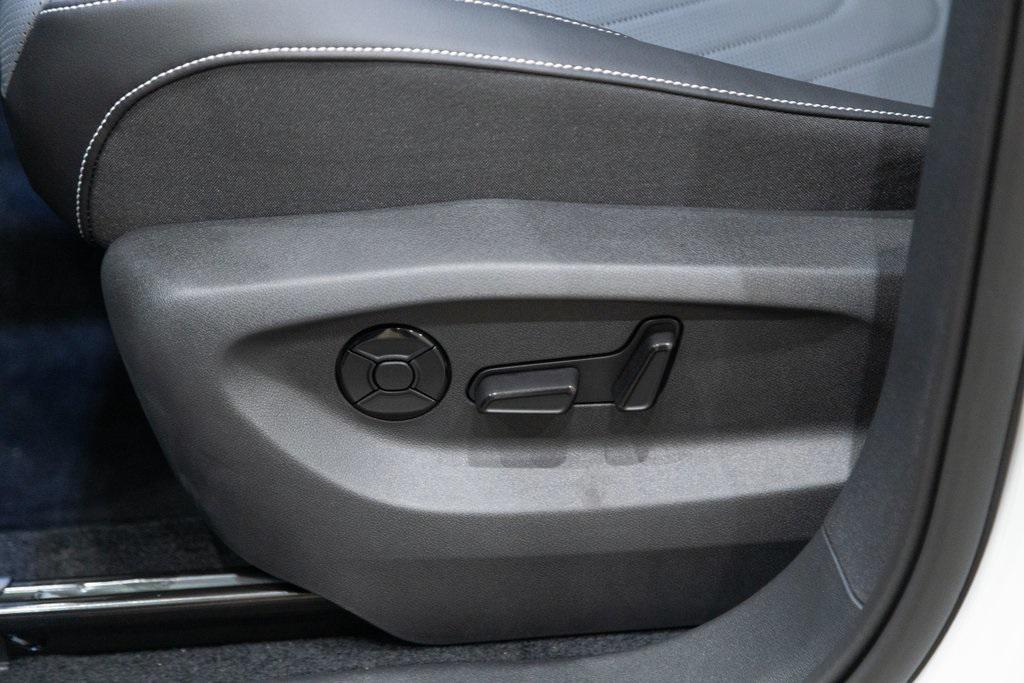 new 2025 Volkswagen Tiguan car, priced at $34,761