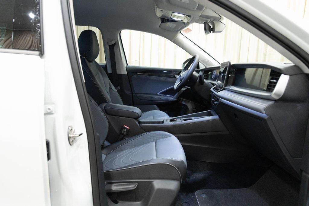 new 2025 Volkswagen Tiguan car, priced at $34,761