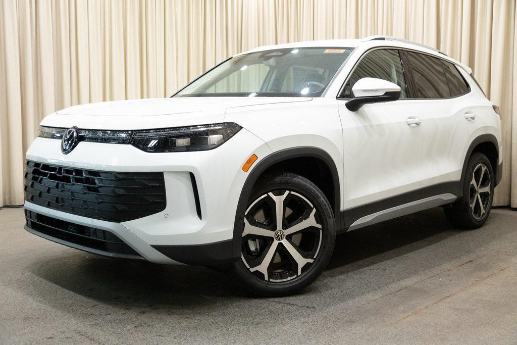 new 2025 Volkswagen Tiguan car, priced at $34,761