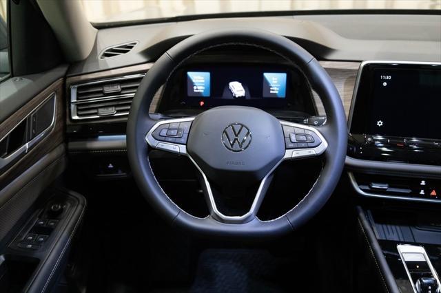 new 2025 Volkswagen Atlas car, priced at $49,783