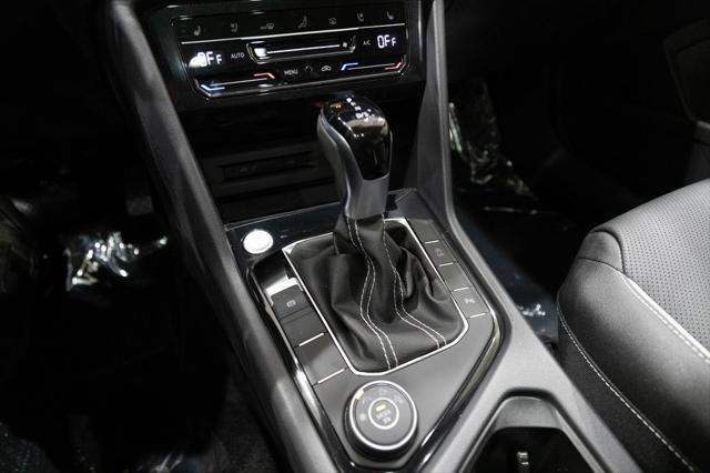 new 2025 Volkswagen Taos car, priced at $36,298