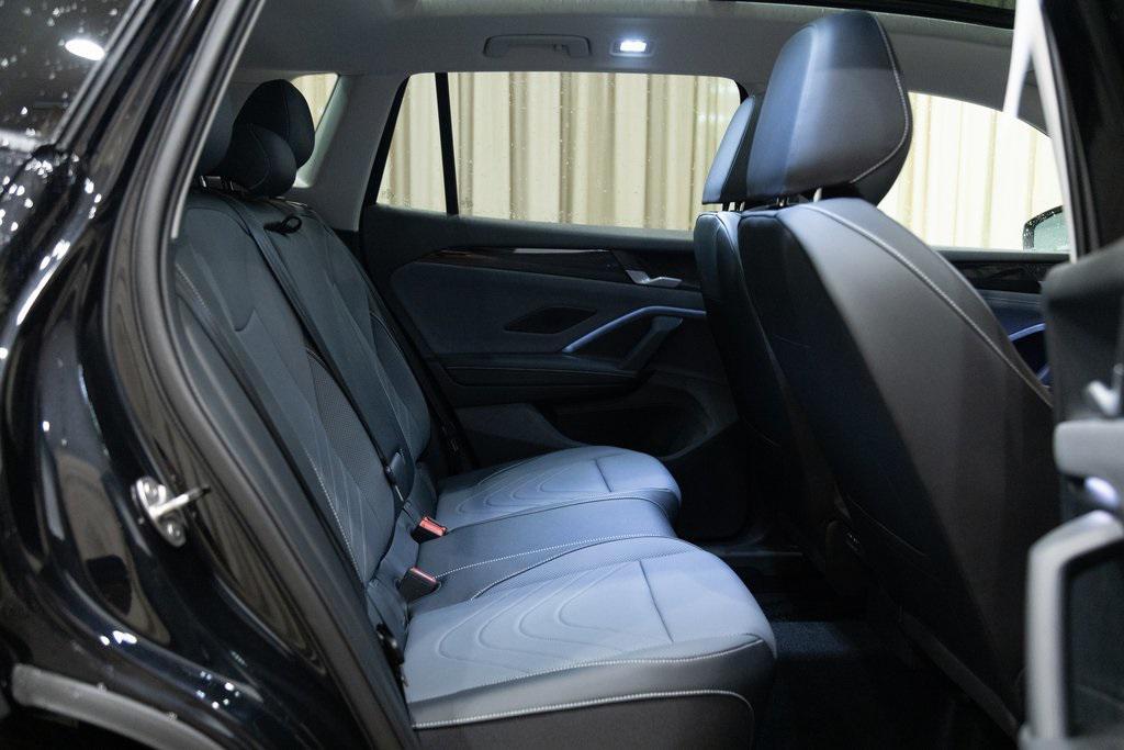 new 2025 Volkswagen Tiguan car, priced at $36,855