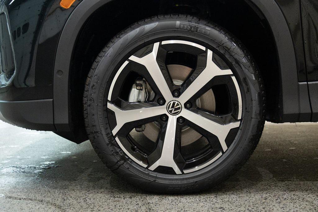 new 2025 Volkswagen Tiguan car, priced at $36,855