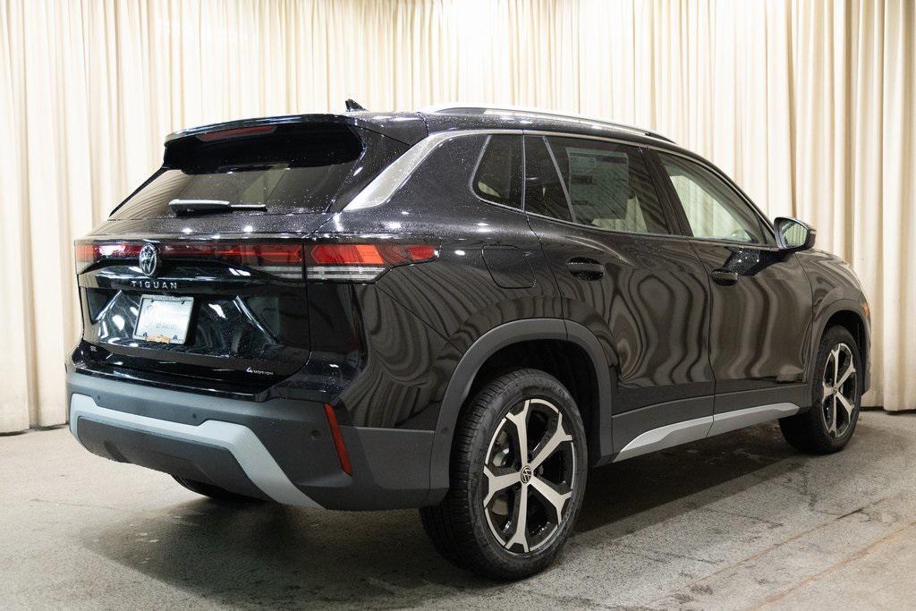 new 2025 Volkswagen Tiguan car, priced at $36,855