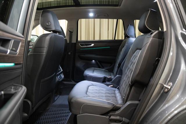new 2025 Volkswagen Atlas car, priced at $54,783