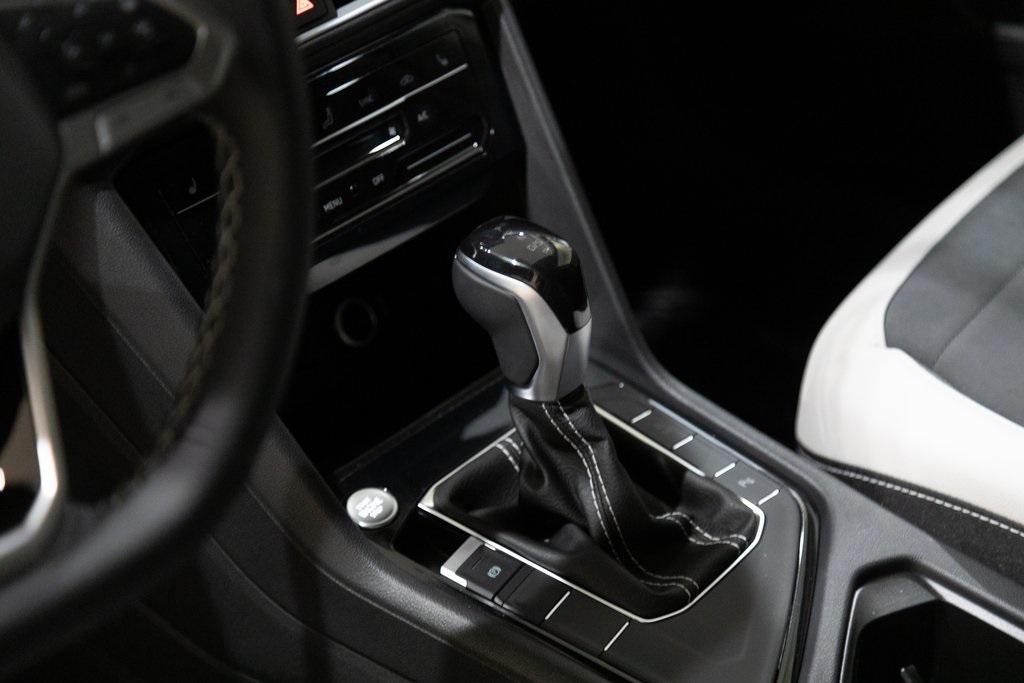 new 2025 Volkswagen Taos car, priced at $29,450