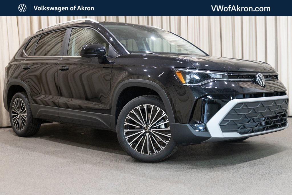 new 2025 Volkswagen Taos car, priced at $29,450