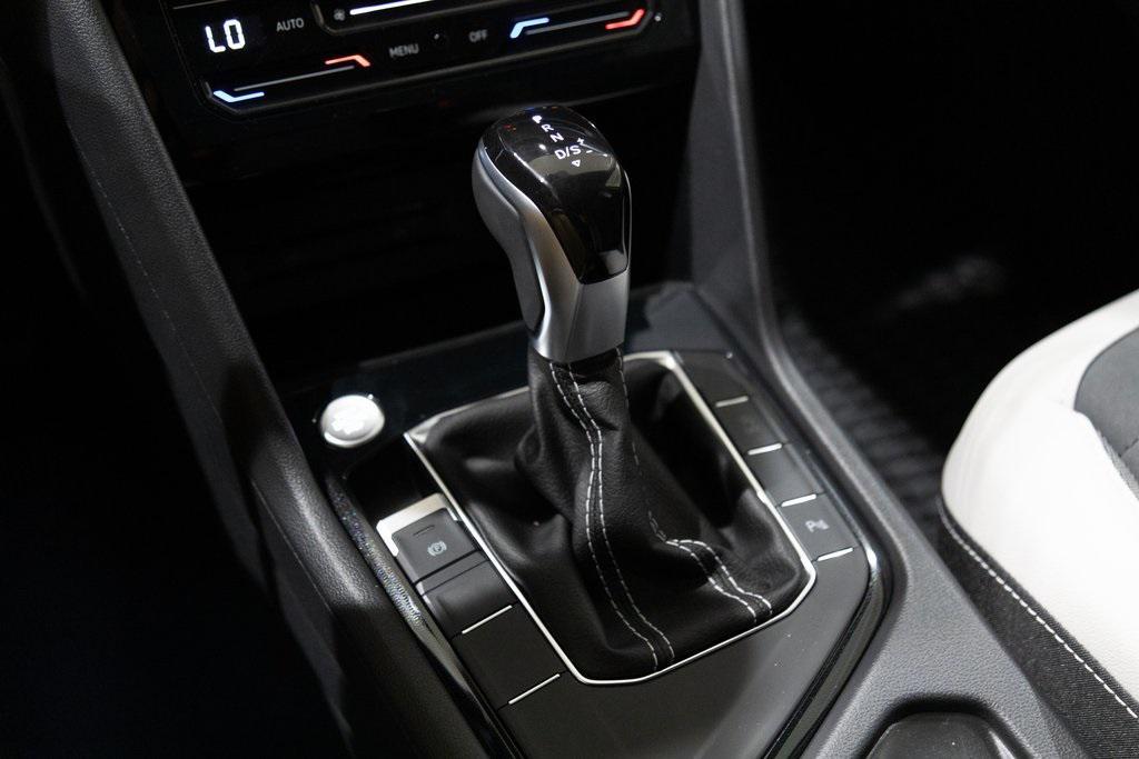 new 2025 Volkswagen Taos car, priced at $29,450