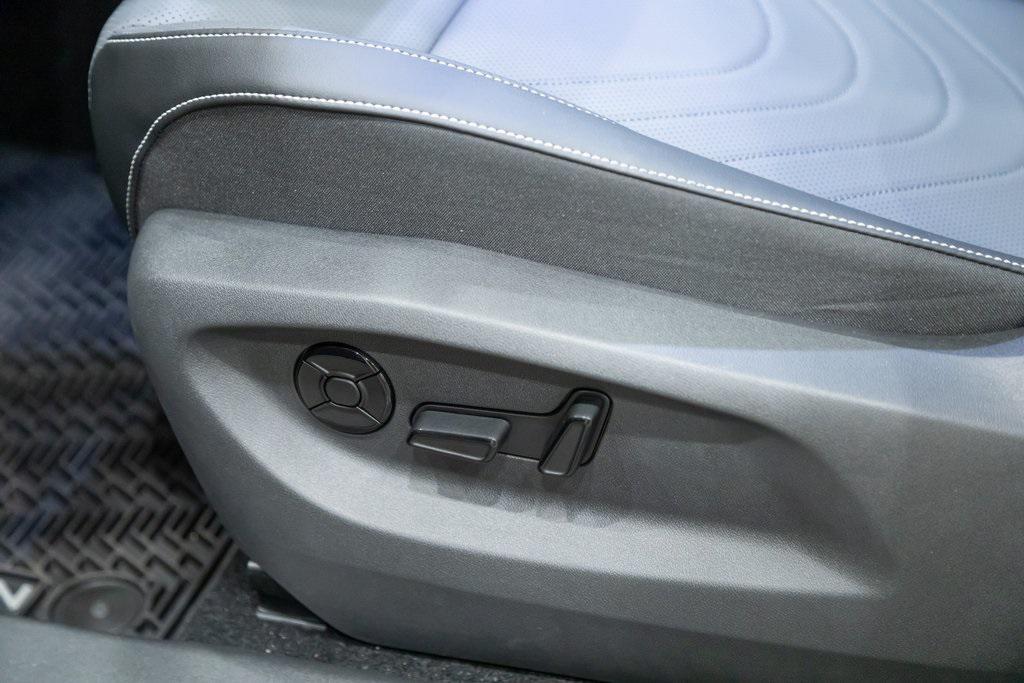 new 2025 Volkswagen Tiguan car, priced at $38,287