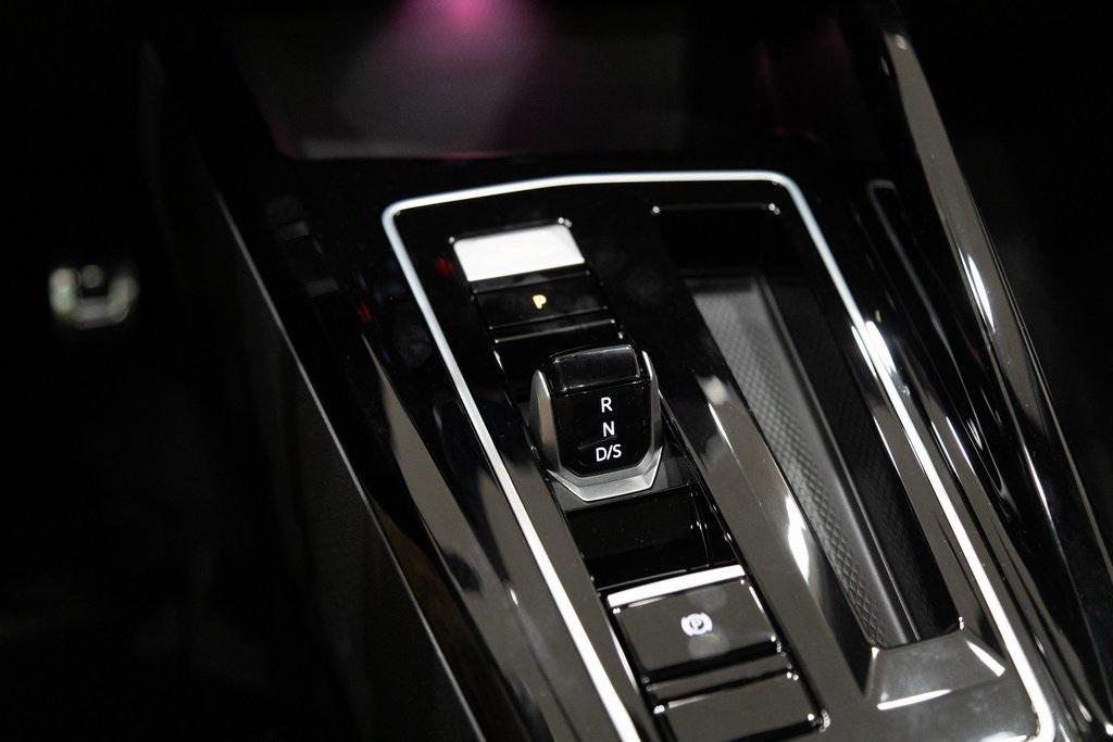 new 2025 Volkswagen Golf GTI car, priced at $39,455