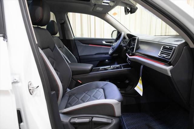 new 2025 Volkswagen Atlas car, priced at $47,308