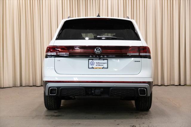 new 2025 Volkswagen Atlas car, priced at $47,308